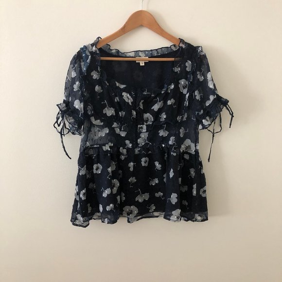 POL Floral Print Short Sleeve Navy Top - S - Picture 2 of 10